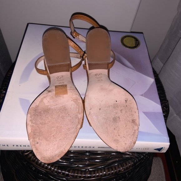 M. Gemi "The Scena" Heeled Sandal - Picture 7 of 8